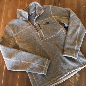 The North Face 1/4 zip